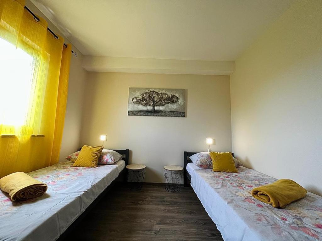 Pomerino Apartmans Buitenkant foto