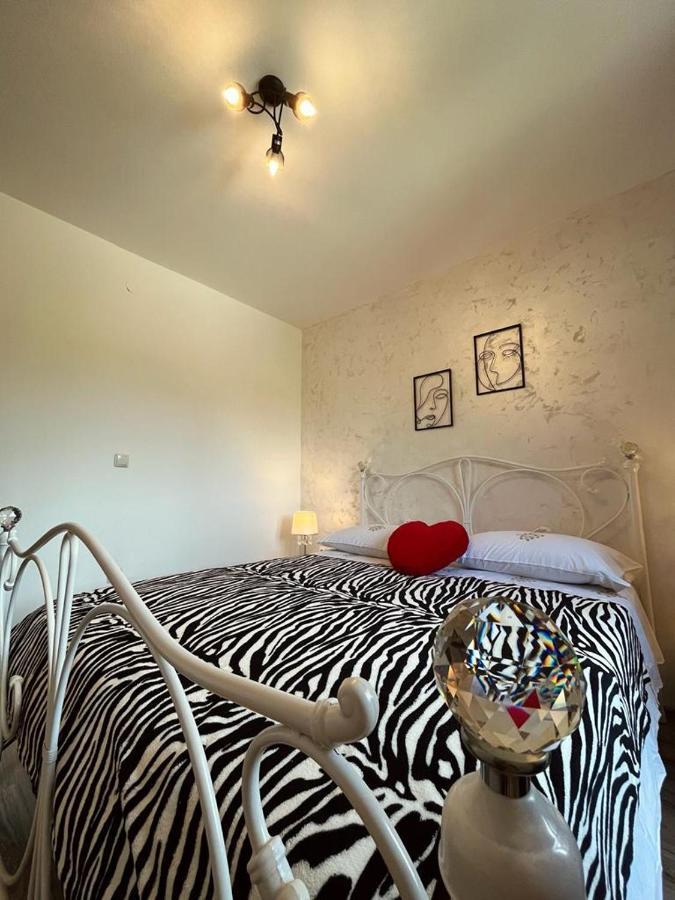Pomerino Apartmans Buitenkant foto