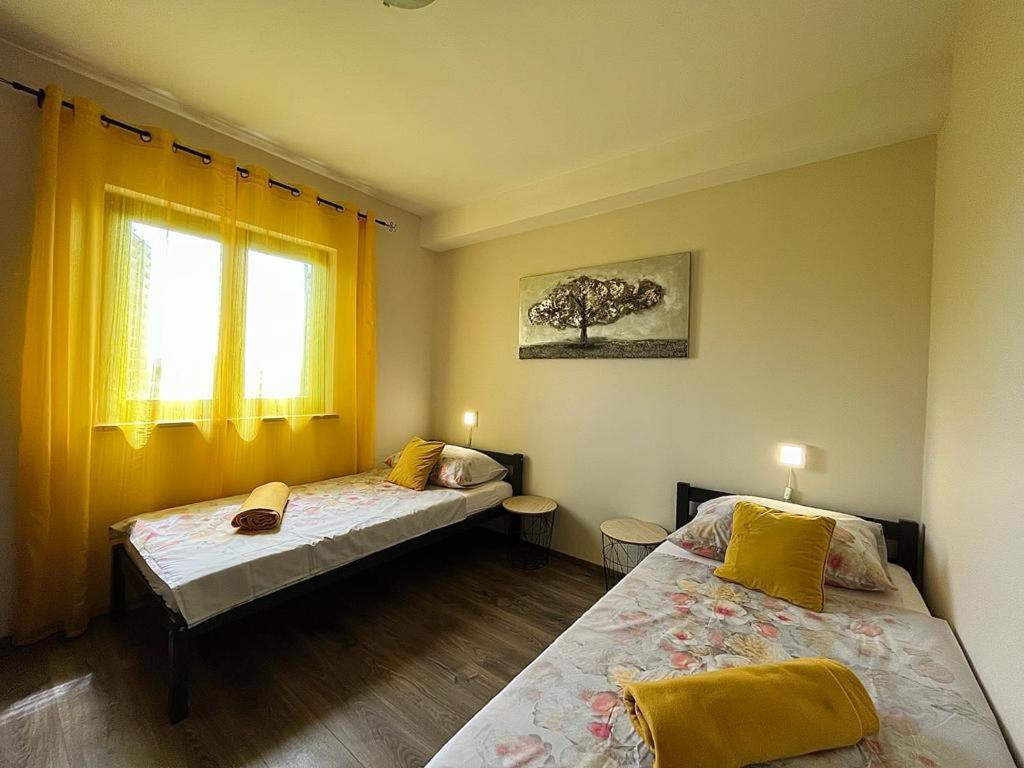 Pomerino Apartmans Buitenkant foto